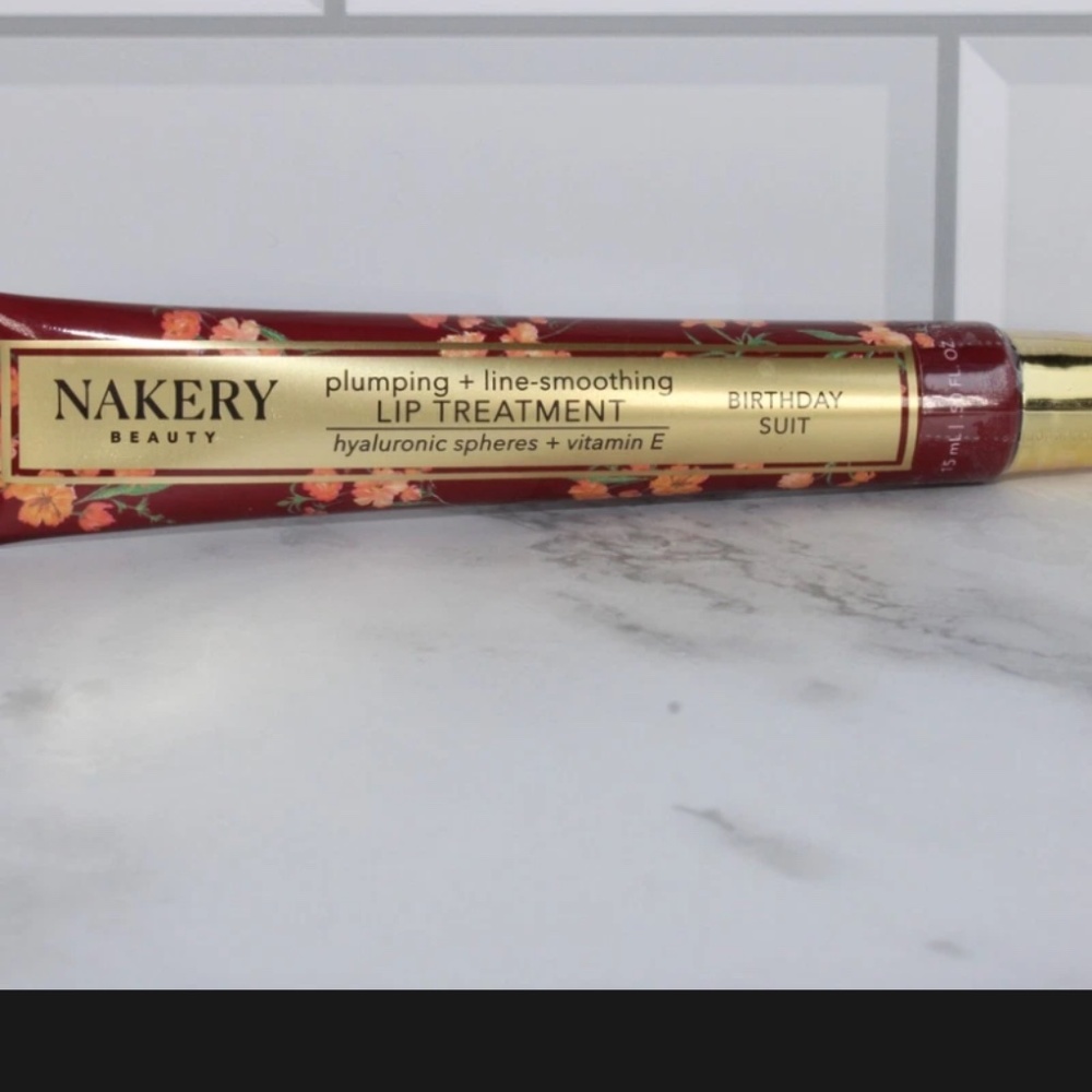 Nakery plumping lip treatment color-Birthday suit